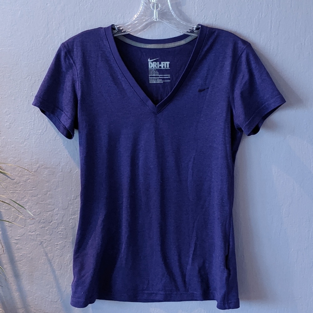 Nike DRI fit workout top size small
